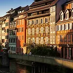 Adagio Access Petite France