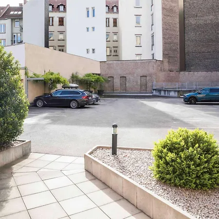 Adagio Access Petite France Aparthotel 3*