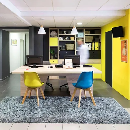 Adagio Access Petite France Aparthotel 3*