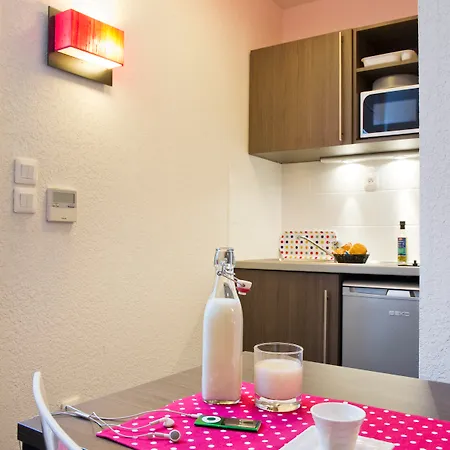 Апарт-отель Adagio Access Petite France 3*
