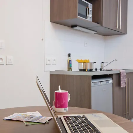 Aparthotel Adagio Access Petite France 3*