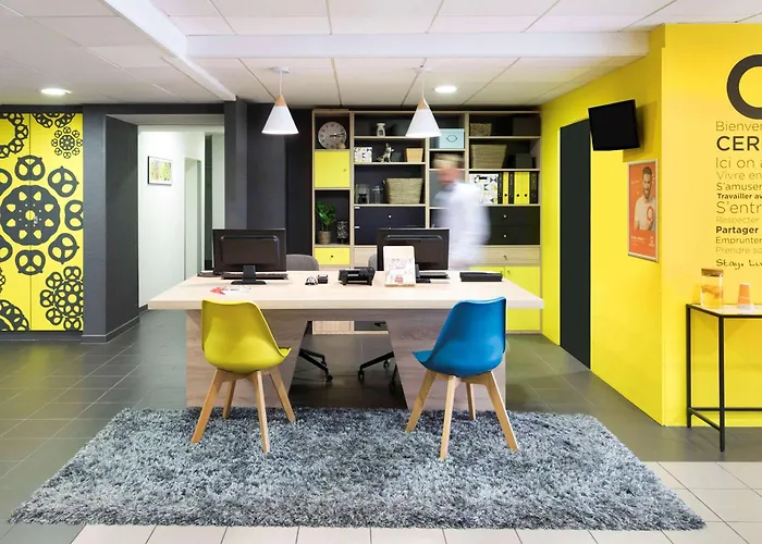 アパートホテル アダージョ アクセス プティット フランス アパートホテル 3*