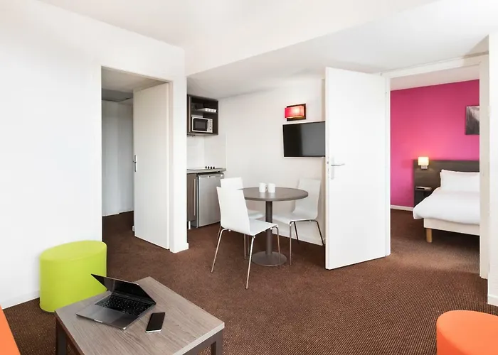 Adagio Access Petite France