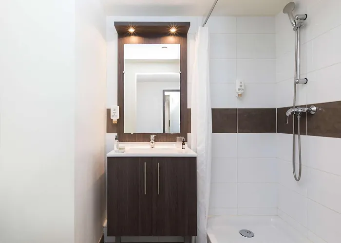 Adagio Access Petite France 3*